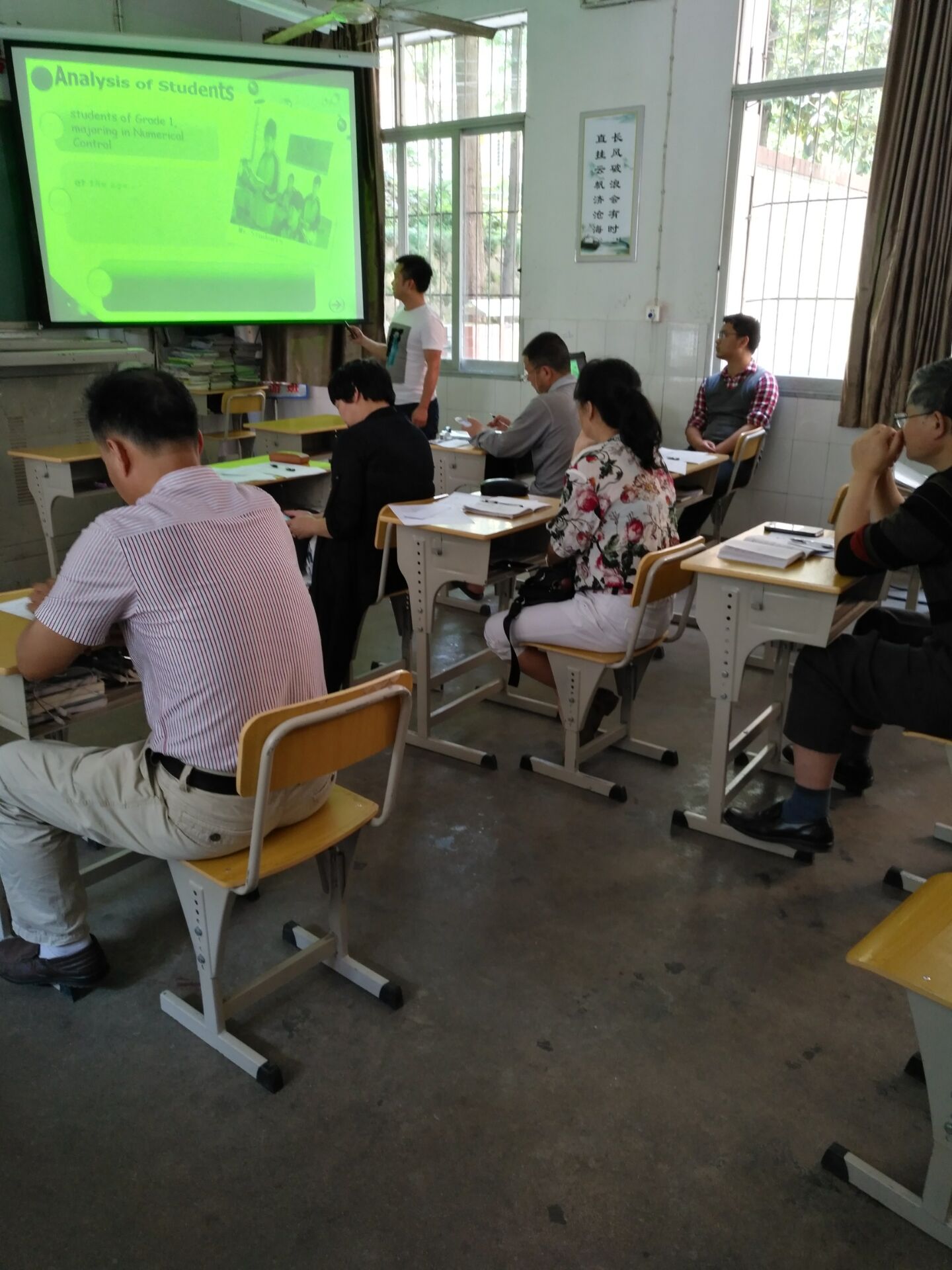 航天學校：壓重擔，促進年輕教師快速成長