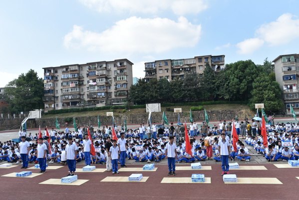 航天學校：強化內務 培養習慣